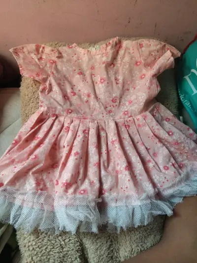 Vestido infantil rosa con encaje floral - miniatura 1