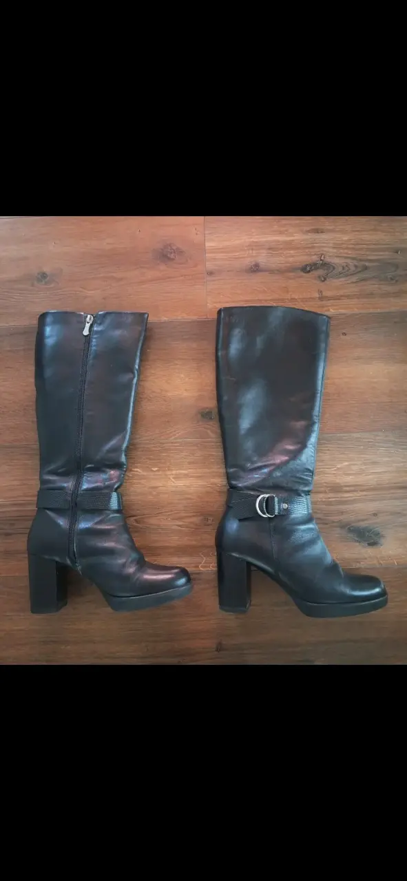 Botines de cuero negro con tacón - 2