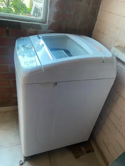 Lavadora Daewoo 12kg con tapa superior - miniatura 1