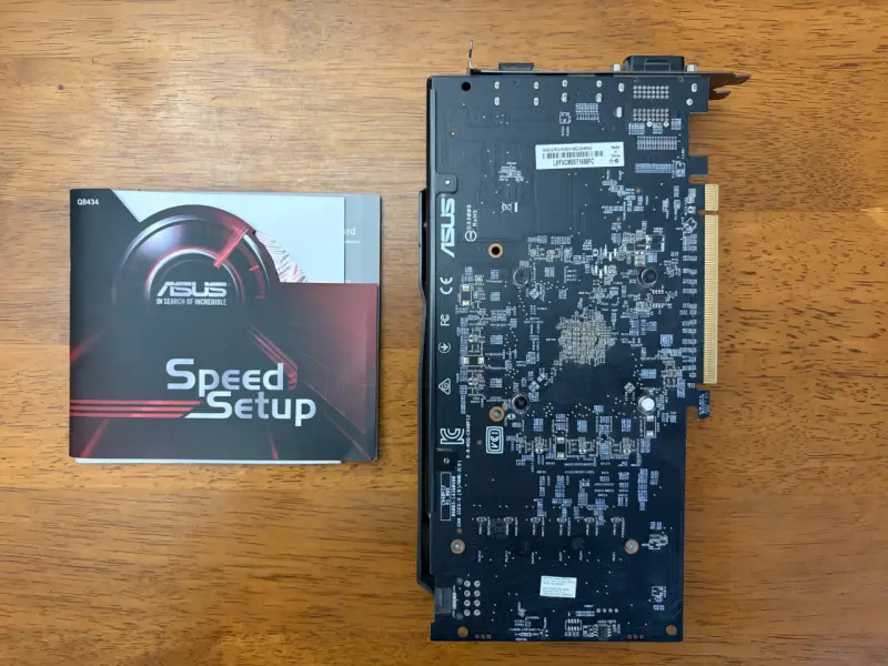 Tarjeta gráfica ASUS RX 570 con doble ventilador - 2