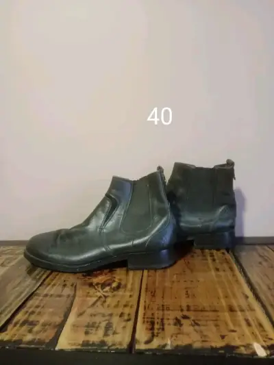 Botines de cuero para mujer en varios tamaños - miniatura 3