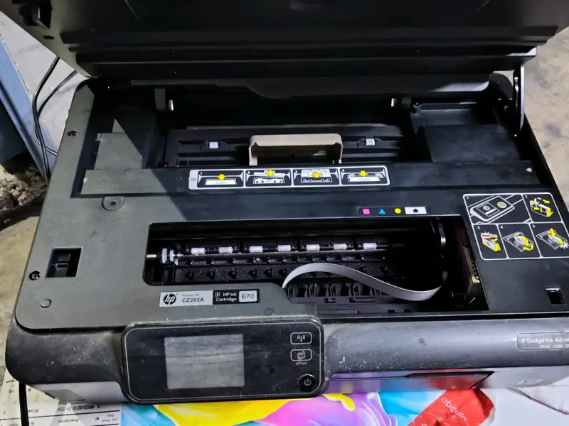 Impresora multifuncional HP DeskJet 3700 - 3