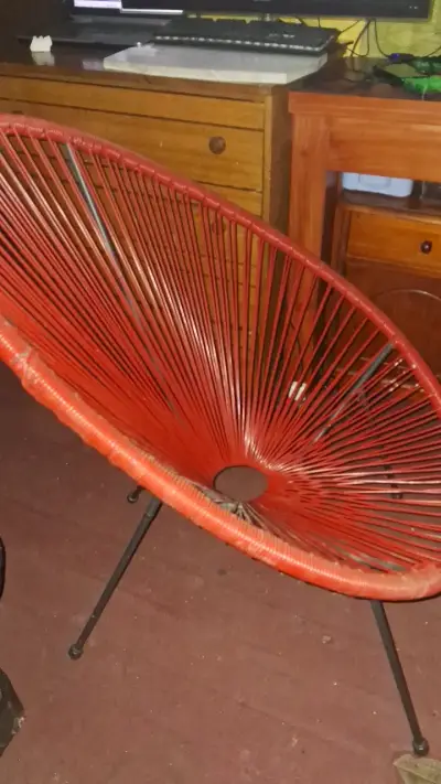Silla Acapulco roja de diseño moderno - miniatura 1