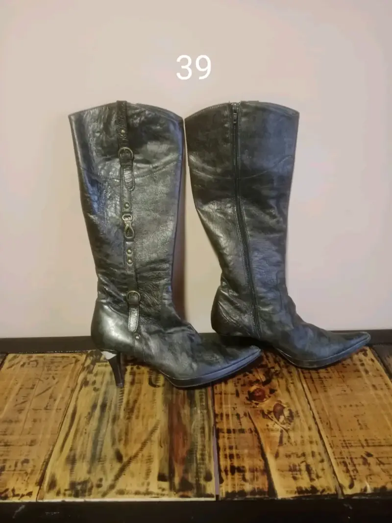 Botas de cuero para mujer en varios estilos - 4