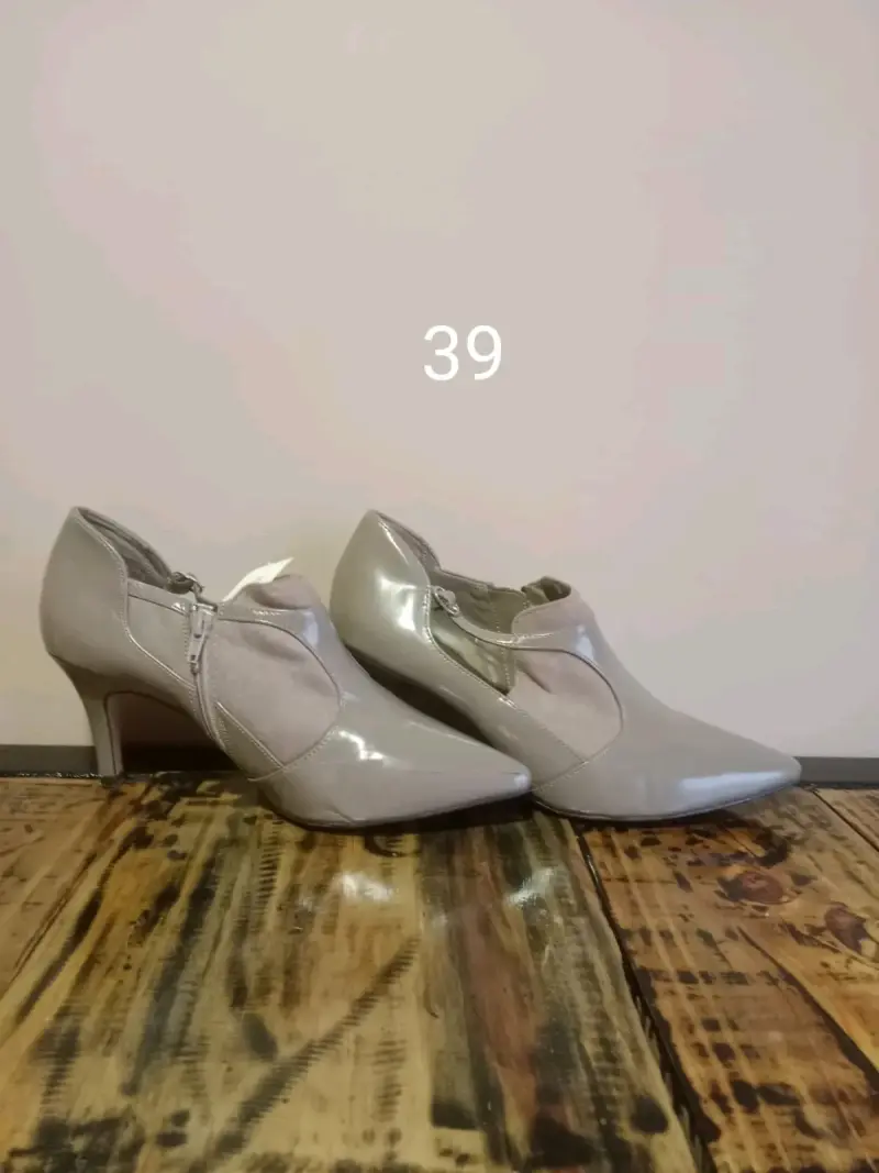 Botines de cuero negro - 6