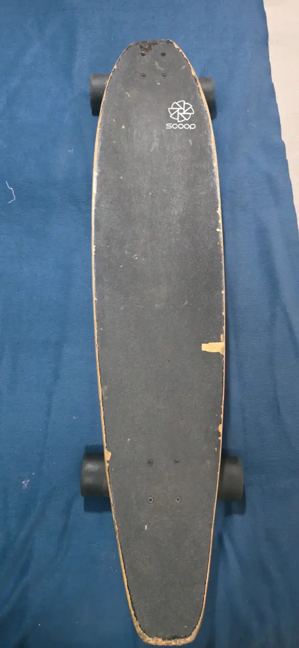 Skateboard de madera con ruedas robustas - 5