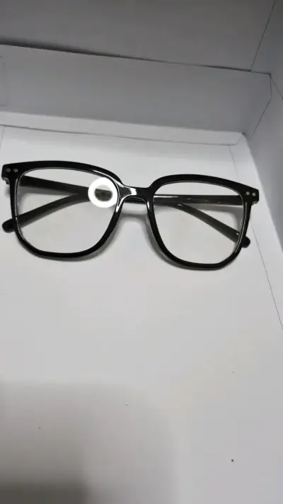 Gafas de Lectura Cuadradas Negras - miniatura 1