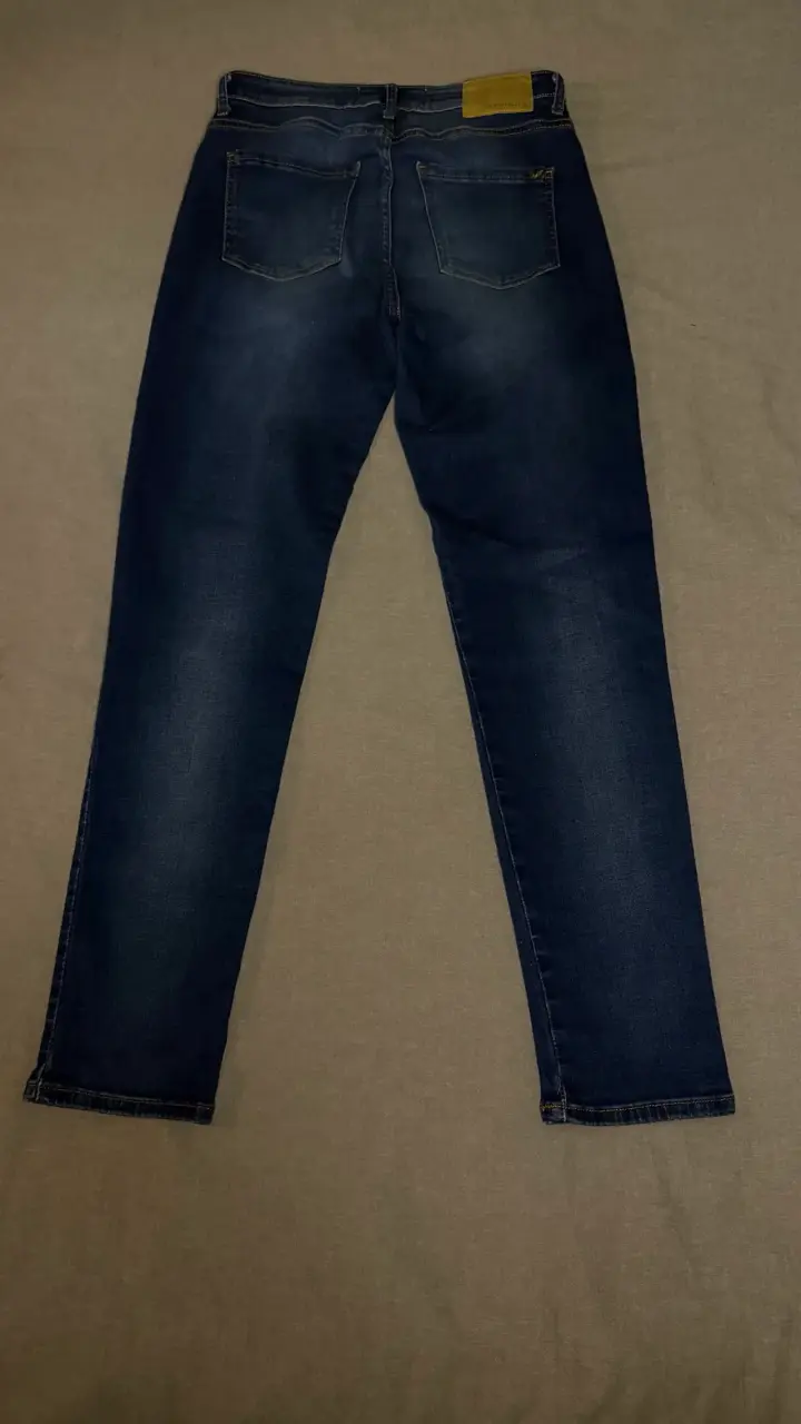 Jeans azul oscuro para mujer - 1
