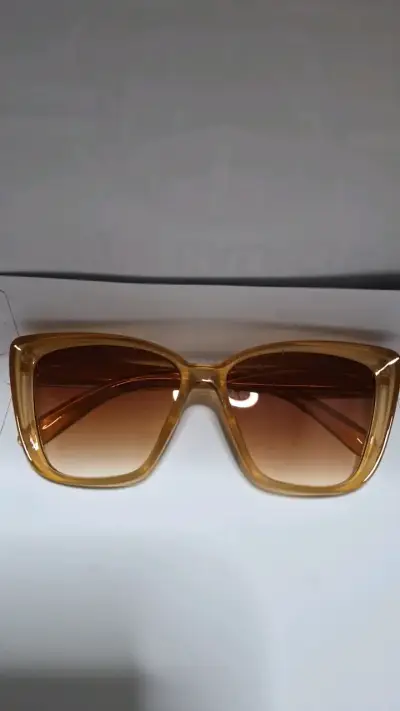 Gafas de Sol con Lentes Degradados - miniatura 3