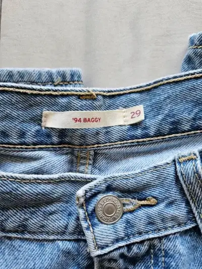 Jeans Levi's 94 Baggy Talla 29 Azul Claro - miniatura 3