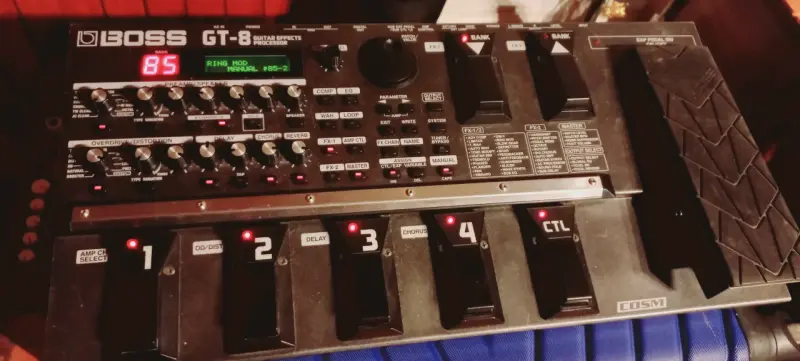 Pedalera de efectos para guitarra Boss GT-8 - 1