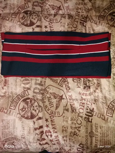 Manta de huaso azul con rayas rojas - miniatura 1