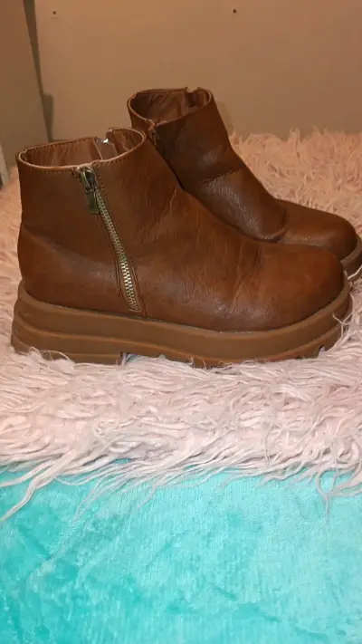 Botines de cuero marrón con cierre lateral - miniatura 1