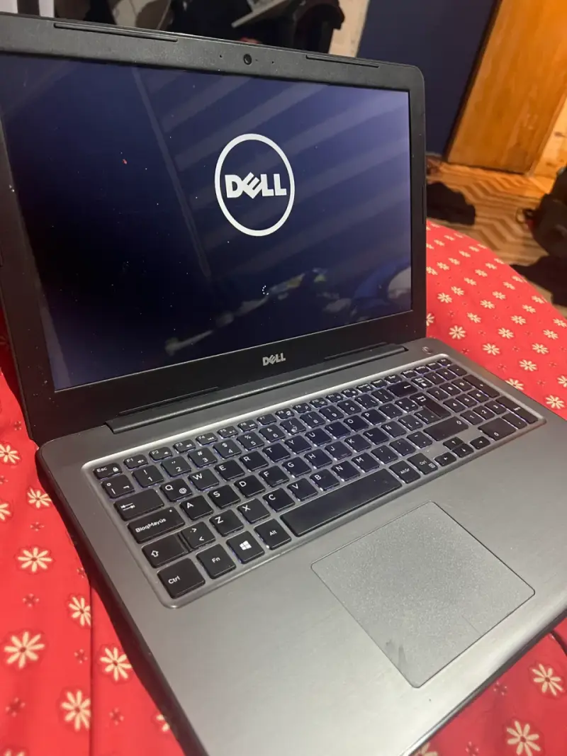 Notebook Dell Inspiron 5567 16GB RAM Core i7 - 1