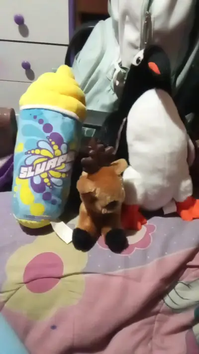 Lote de 3 peluches - miniatura 1