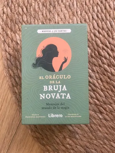 El Oráculo de la Bruja Novata con Manual y Cartas - miniatura 1