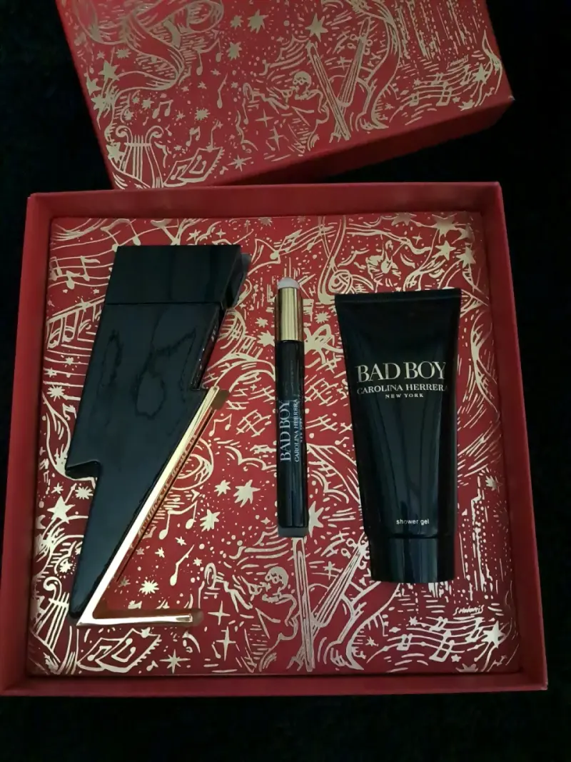 Perfume Bad Boy Elixir 3 Piezas Carolina Her - 1