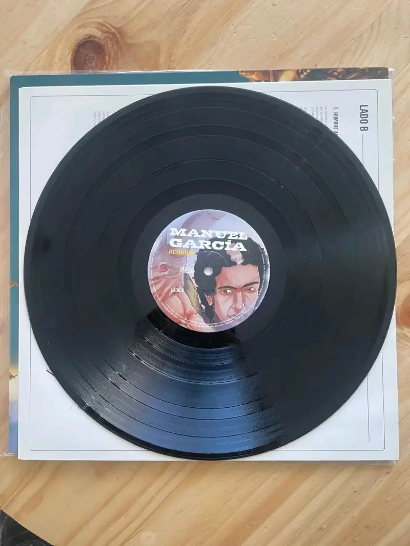 Vinilo Manuel García Acuario en buen estado - 5