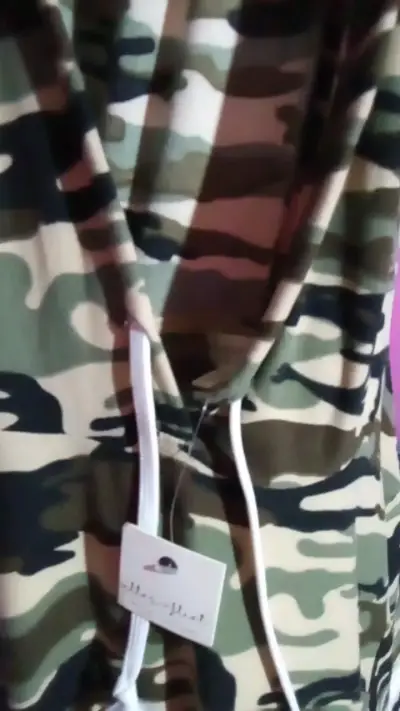 Vestido camuflado  Ultra Flirt - miniatura 2
