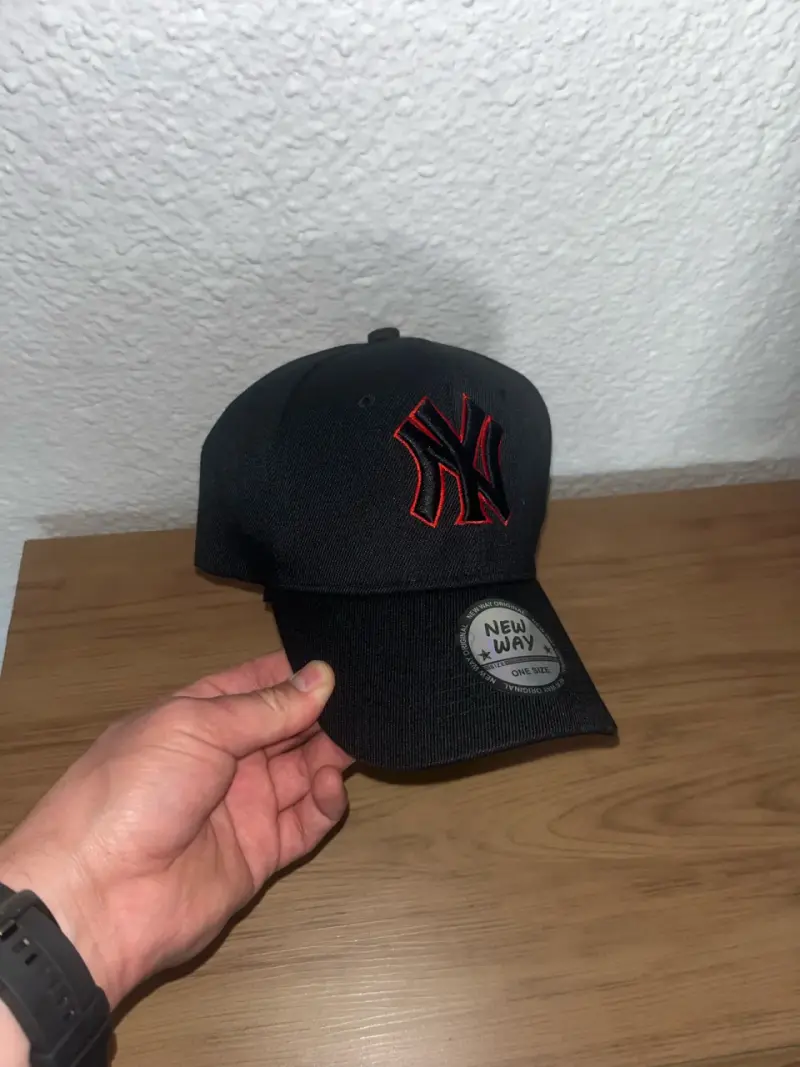 Gorra roja Jordan Air bordada - 5