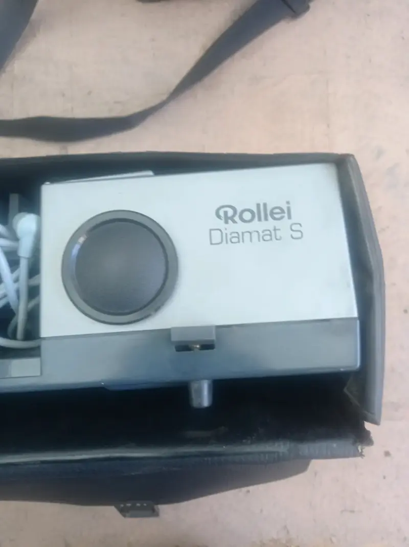 Proyector de diapositivas Rollei Diamat S en buen estado - 1
