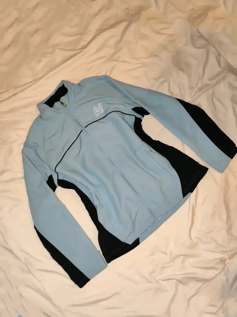 Cortaviento New Balance Retro Talla M – Excelente - 1