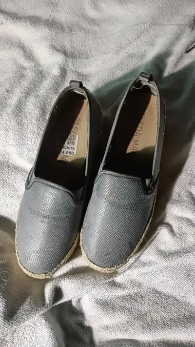 Alpargatas grises de lona para mujer - miniatura 4