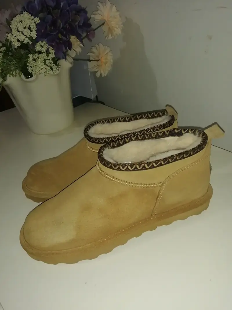Botas originales y en buen estado. - 2
