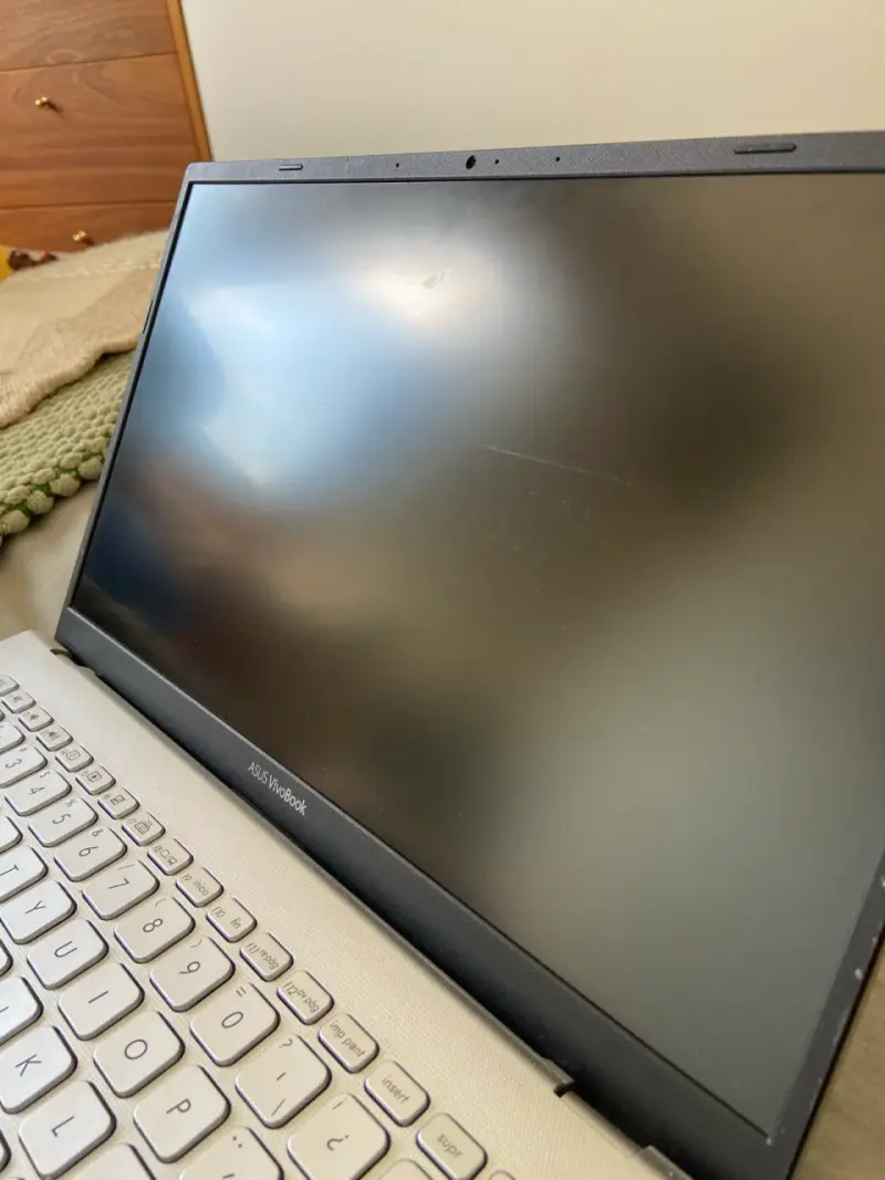Laptop ASUS VivoBook 14 con Pantalla NanoEdge - 2