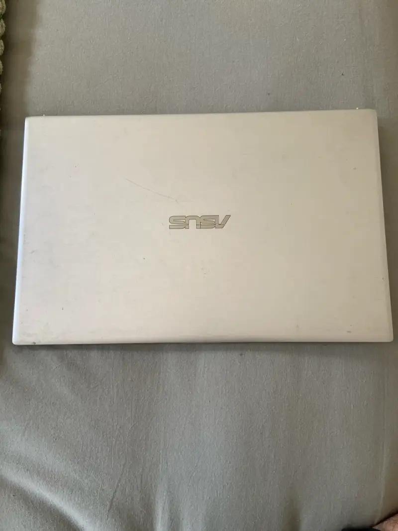 Laptop ASUS VivoBook 14 con Pantalla NanoEdge - 6
