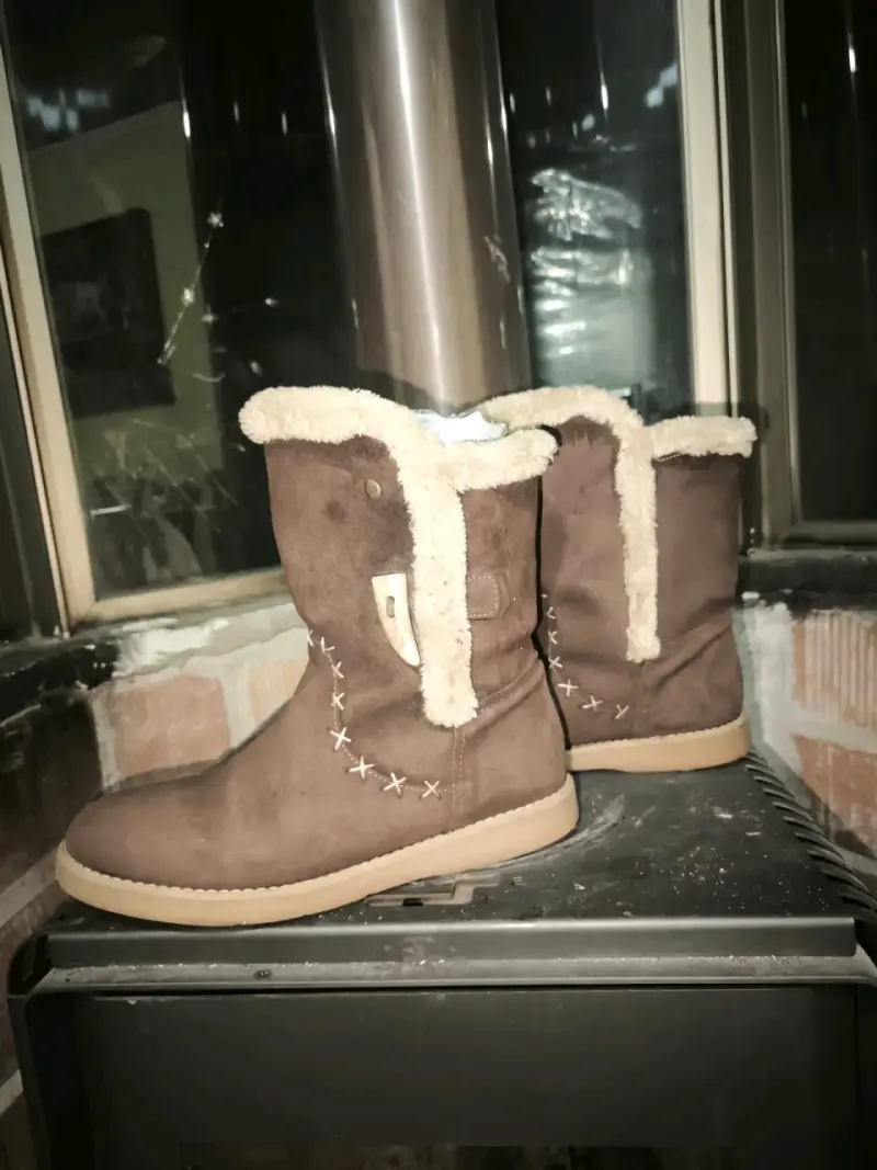 Botas de invierno marrones con forro de lana - 1