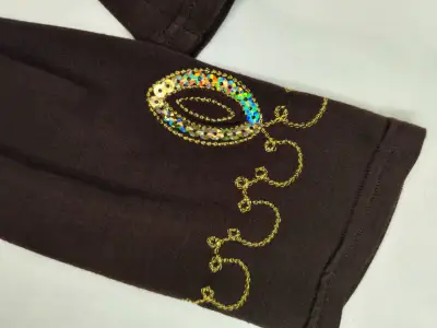 Polera Café Con Dorado Manga Larga Talla M - miniatura 4