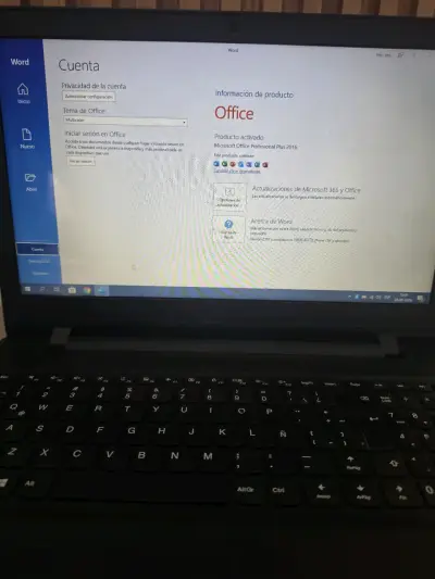 Notebook  Lenovo Ideapad 110 en buen estado - miniatura 4