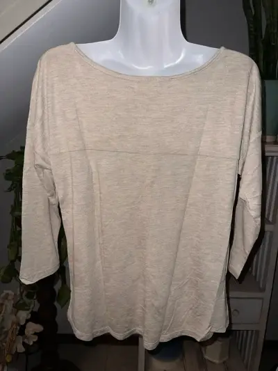 Polera Beige Manga 3/4 Umbrale Mujer - miniatura 2