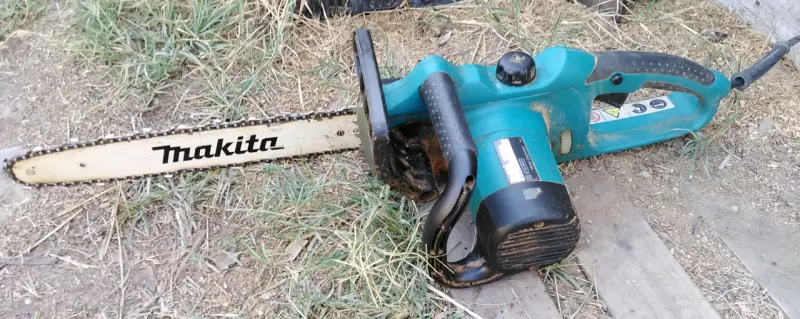 Motosierra eléctrica Makita UC4020A 1800W - 3