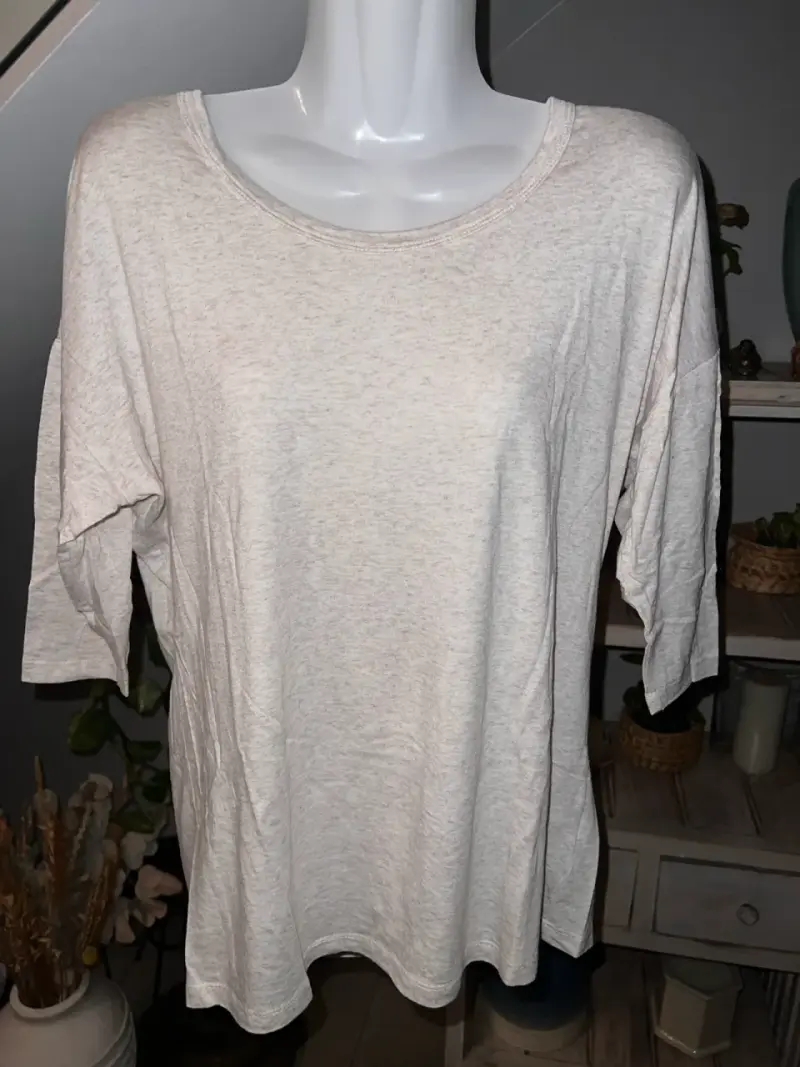 Polera Beige Manga 3/4 Umbrale Mujer - 1