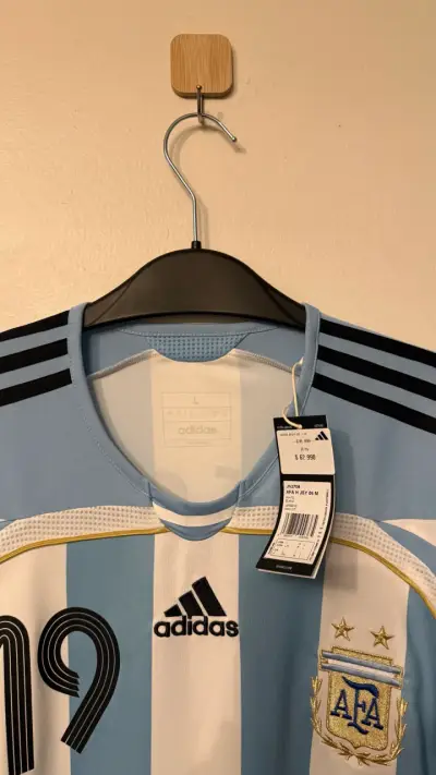 Camiseta Argentina MESSI  Mundial 2006 - miniatura 2