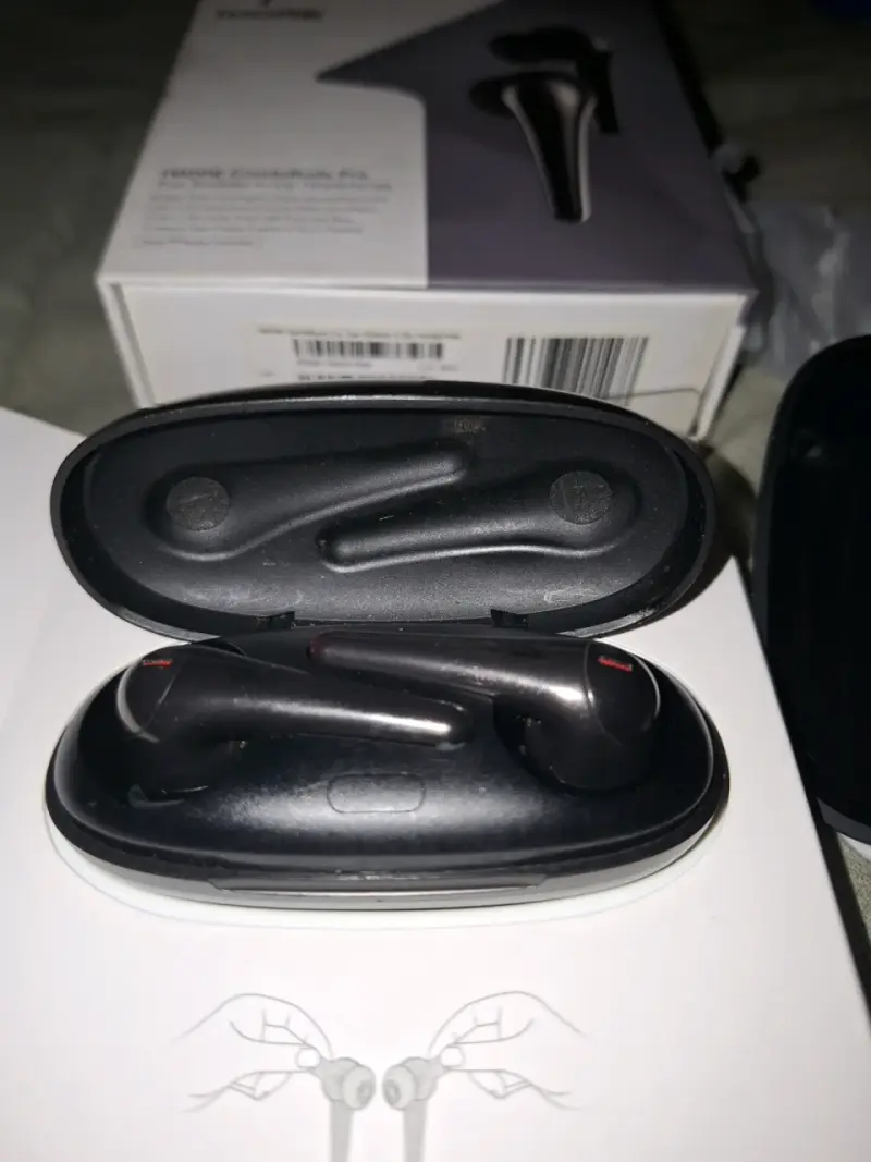 Audífonos Inalámbricos 1MORE ComfoBuds Pro Negros - 4