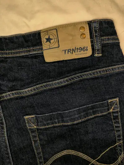 Jeans azul oscuro TRN1961 para hombre - miniatura 4