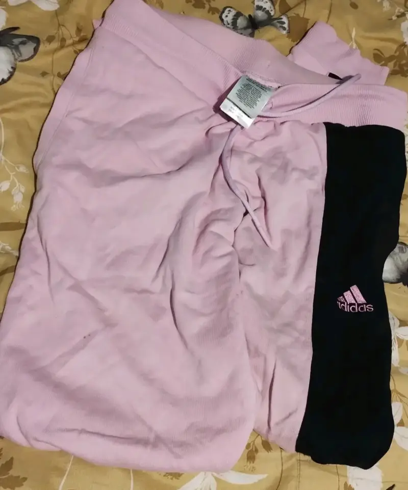 Pantalones deportivos Adidas rosa y negro - 2