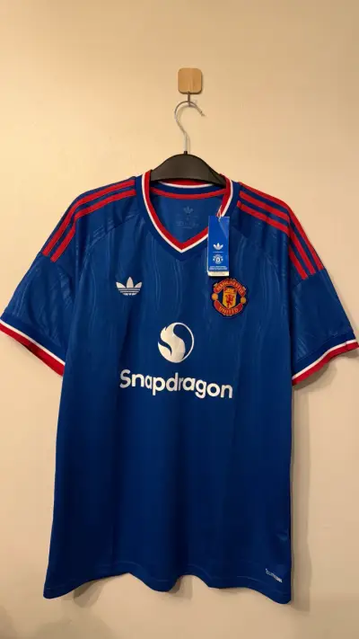 Camiseta Manchester United visita 26/27 - miniatura 1