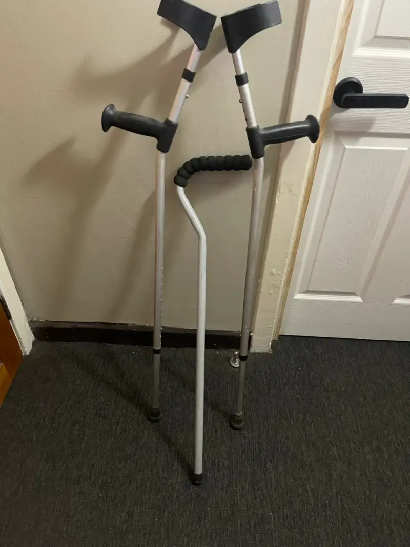 Muletas de aluminio ajustables para adultos - 4