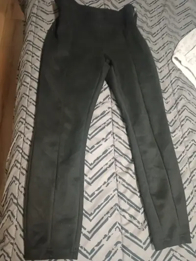 Pantalones negros de mujer en buen estado - miniatura 1