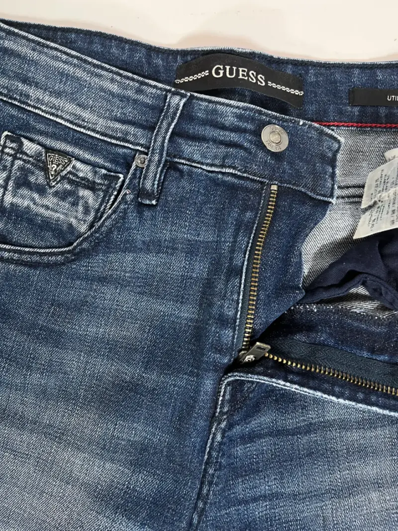 Jeans de mezclilla azul Guess para hombre - 1