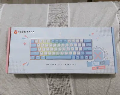 Teclado Mecánico Fantech Atom X63 RGB - miniatura 1