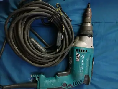 Atornillador eléctrico Makita FS2700 570W - miniatura 1