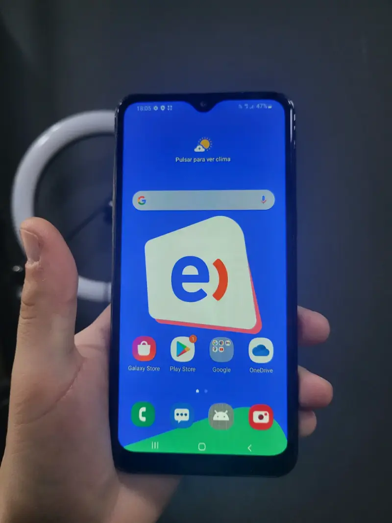 Samsung Galaxy A10s en buen estado - 3