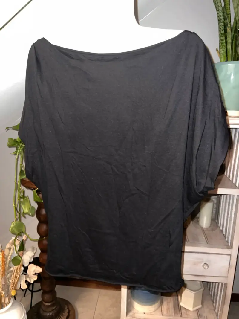 Polera Negra MNG Jeans - 2