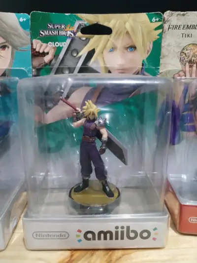 Amiibos  Corrin, Cloud y Tiki - miniatura 2