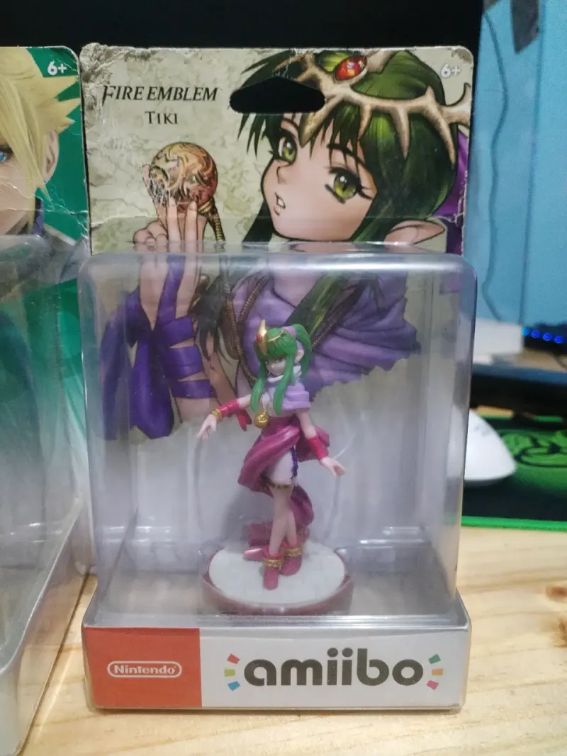 Amiibos Corrin, Cloud y Tiki - 5